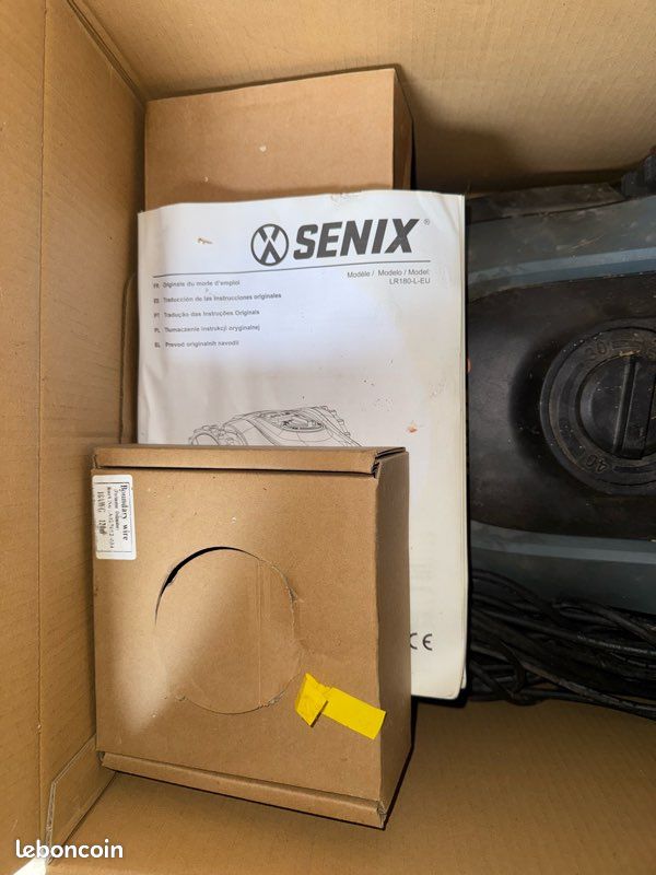 Robot tondeuse Senix LR180-L-EU (image 3)