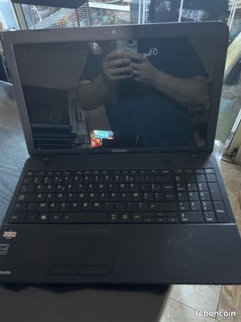 Lot De Pièces Détachées Pour Toshiba Satellite A210-17Z - Divers, Occasion