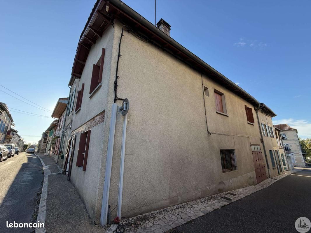Maison 5 pièces 111 m² · à Villeréal · 111 m² · 144 000 €