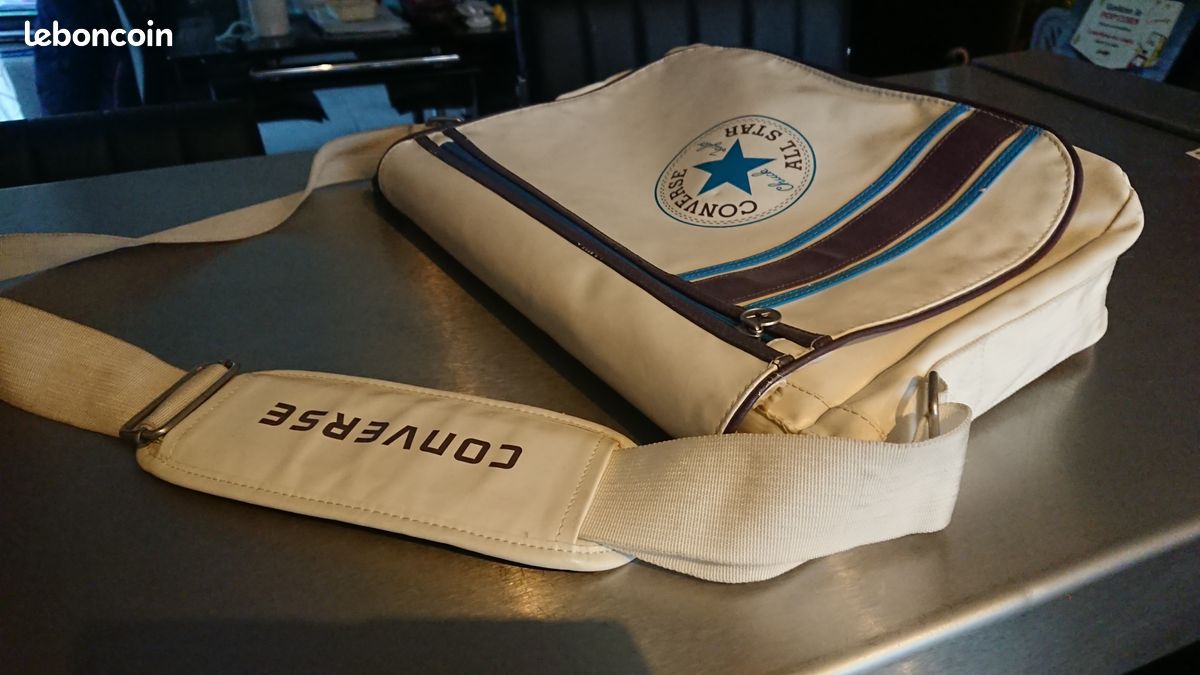 Sac Besace converse (image 2)
