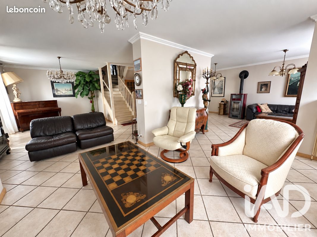 Maison 7 pièces 165 m² · à Guipavas · 165 m² · 253 200 €