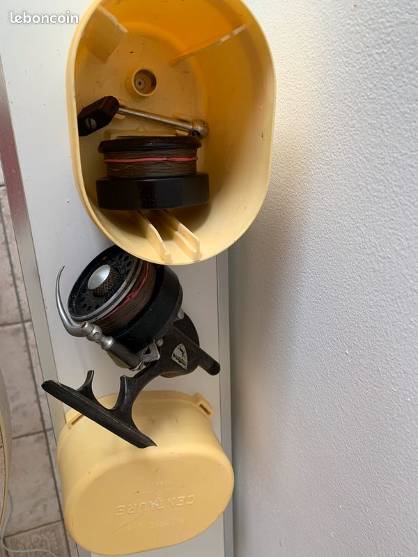 Moulinet De Pêche Ancien CENTAURE Avec Sa Boîte D'origine - Bon état De Fonctionnement