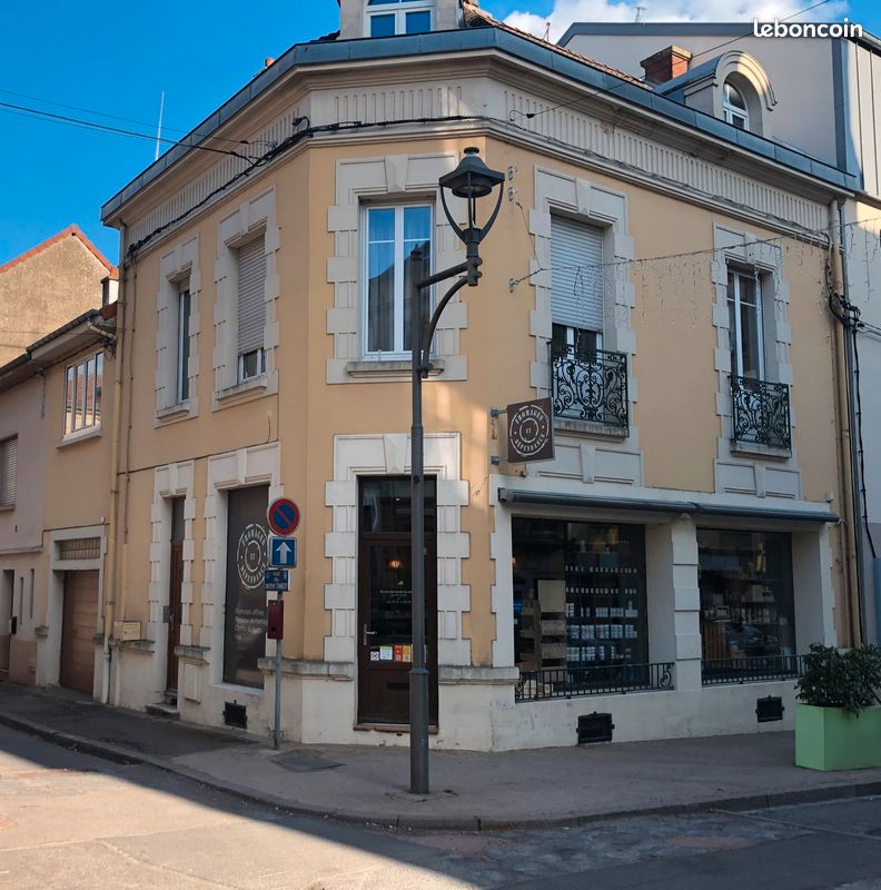 Appartement 6 pièces 180 m² · à Longwy · 180 m² · 330 000 €