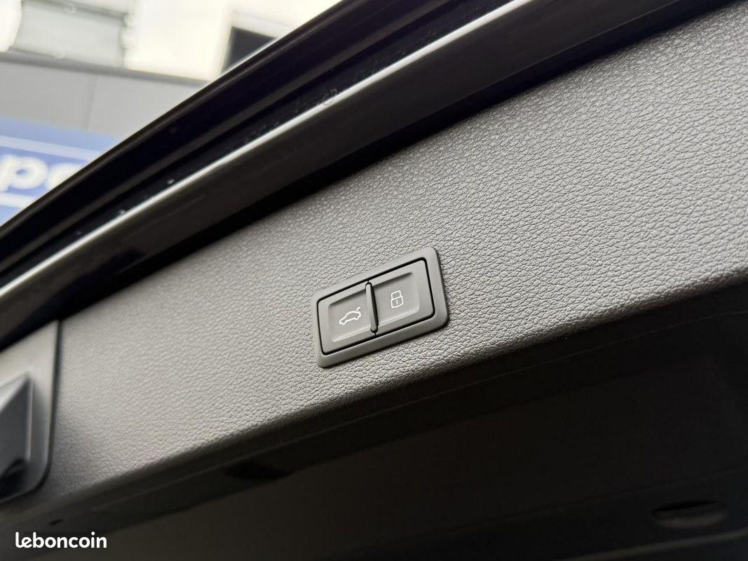 AUDI Q2 35 TFSI 150 S-Tronic S Line avec Caméra et Hayon électrique (image 18)