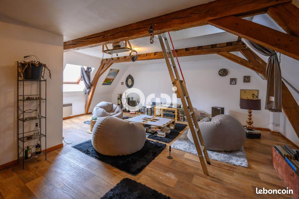 Immeuble 11 pièces 140 m² (image 1)
