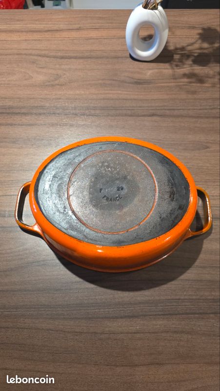 Cocotte Staub Vintage 24 Cm - Fonte Naturelle Noire - Neuf - Fabriquée En France - 1990