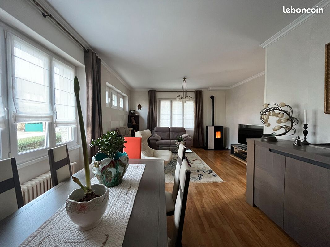 Propriété 7 pièces 157 m² (image 8)