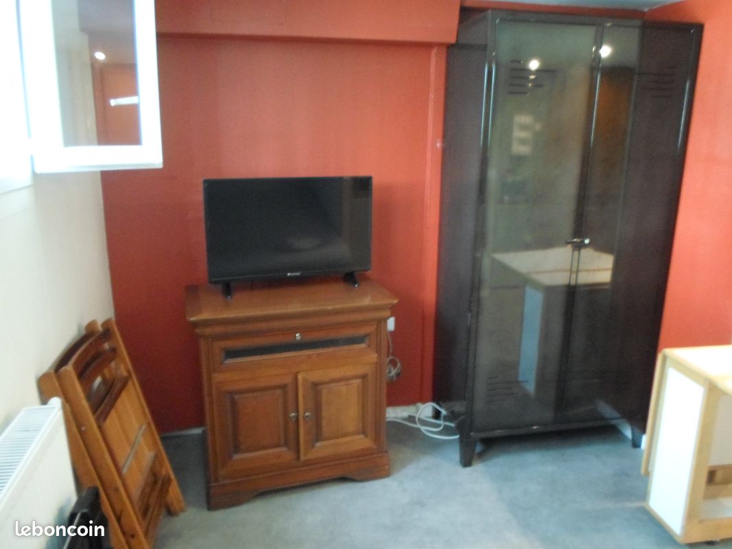 Appartement 2 pièces 30 m² · à Saint-Martin-d'Hères · 30 m² · 650 €