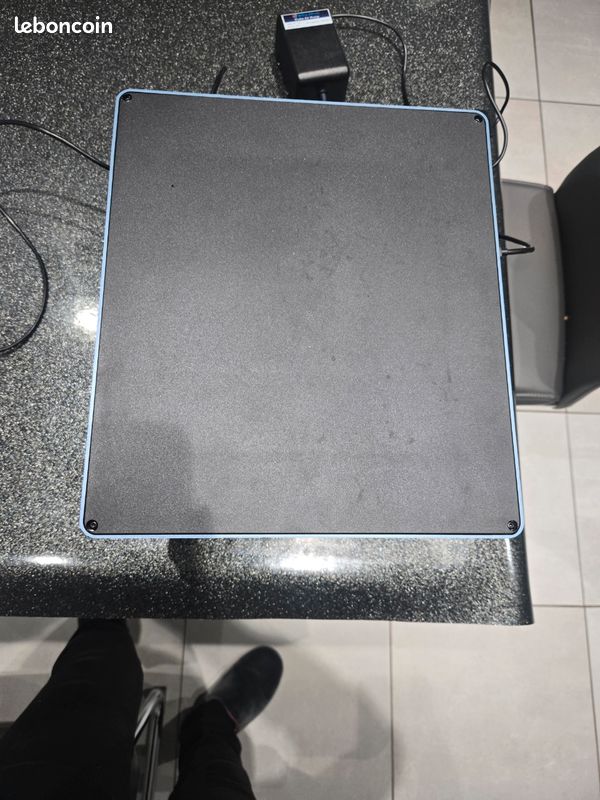 Découpe Laser Metal SCULPFUN Machine De Gravure Laser ICube Pro 5 W Avec Filtre De Fumée Sculpfun S9