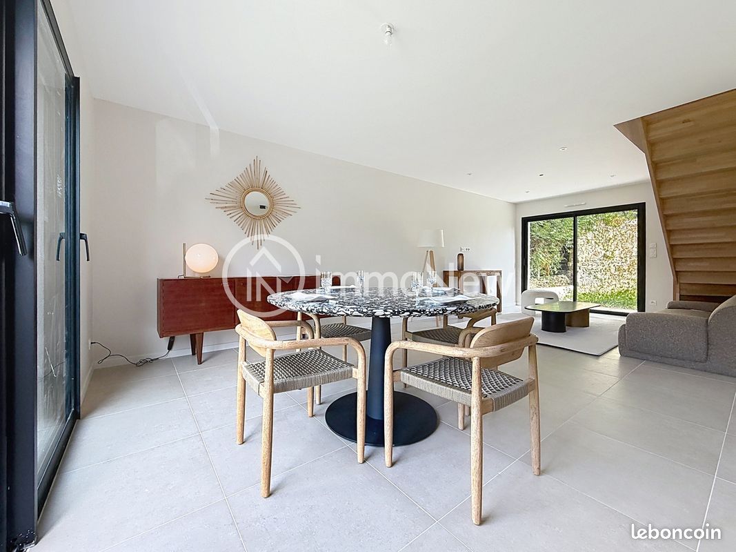 Maison 4 pièces 107 m² · à Sartilly-Baie-Bocage · 107 m² · 319 000 €