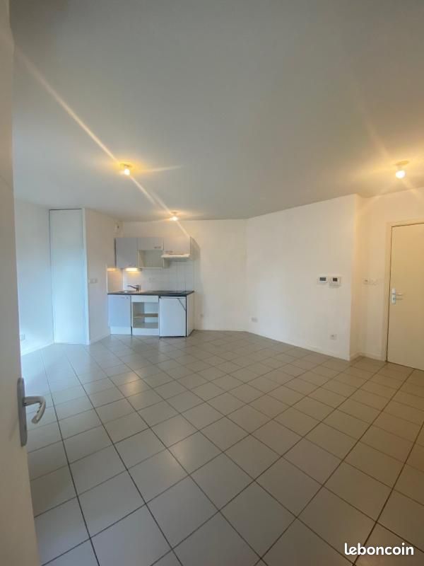 Appartement 2 pièces 42 m² · à Bègles · 42 m² · 629 €/mois
