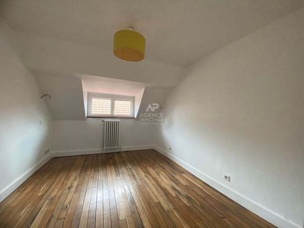 Appartement a louer saint-ouen-l'aumone - 4 pièce(s) - 75 m2 - Surfyn