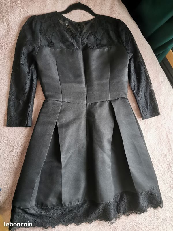 Robe noire femme avec dentelle (image 3)