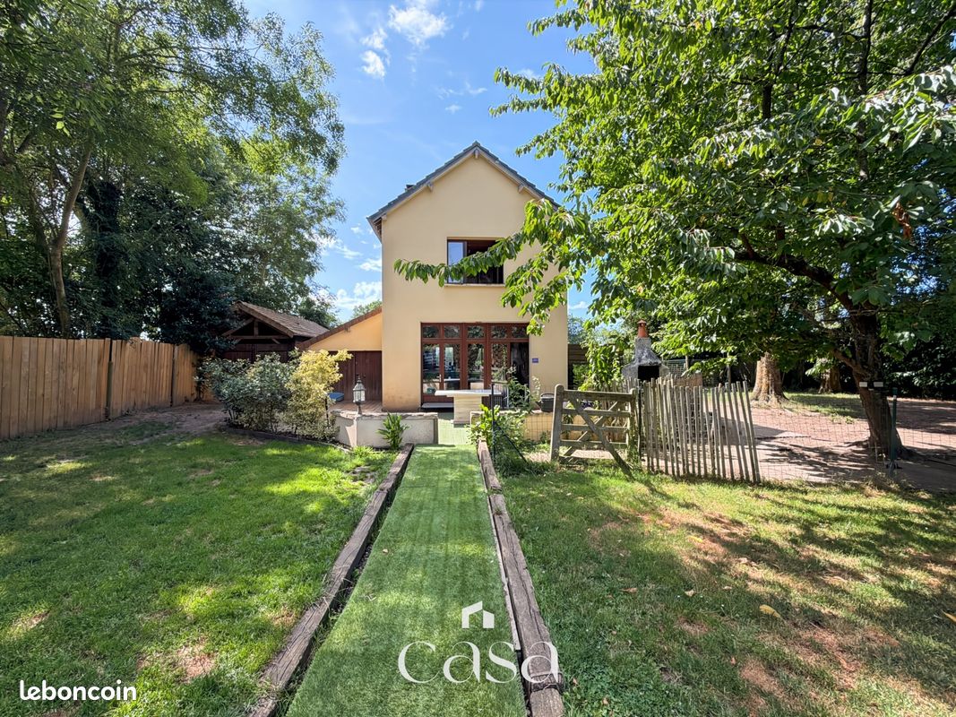Maison 5 pièces 110 m² · à Gonneville-sur-Mer · 110 m² · 395 000 €