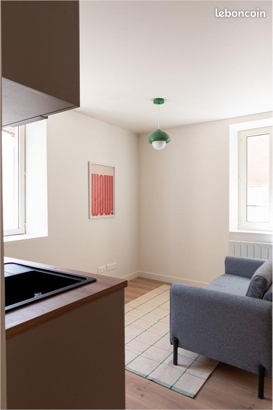Appartement 1 pièce 25 m² · à Villefranche-sur-Saône · 25 m² · 580 €/mois