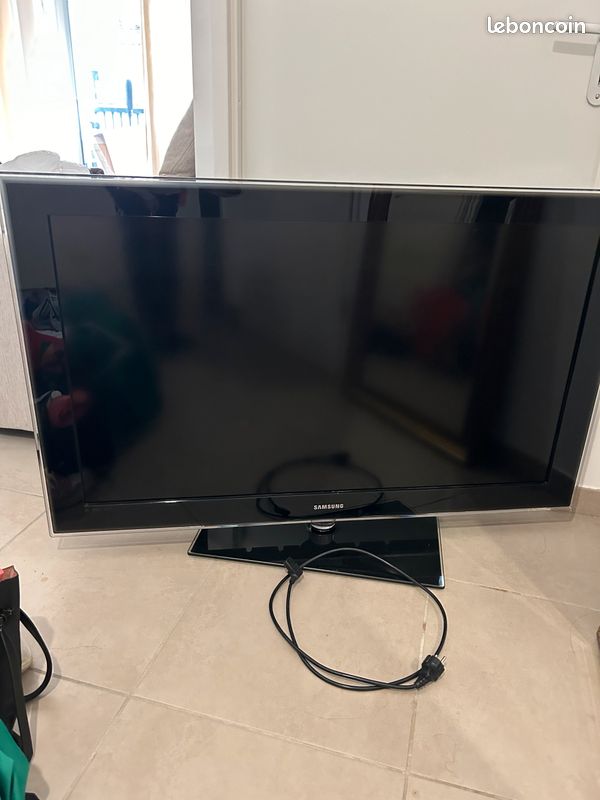Télévision Samsung (image 2)