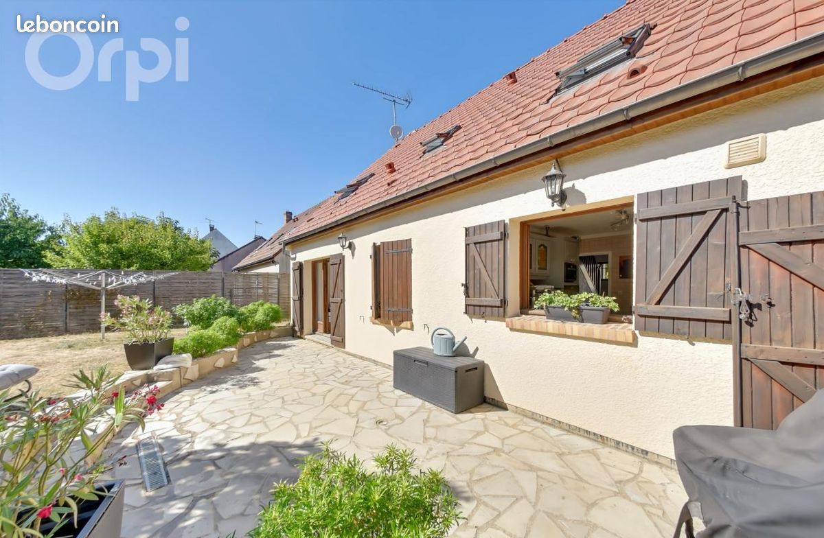 Maison 6 pièces 130 m² · à Dammartin-en-Goële · 130 m² · 365 000 €