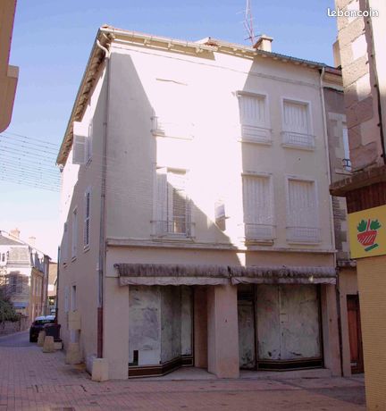 Immeuble à fort potentiel, centre ville, toute commodité à proximité