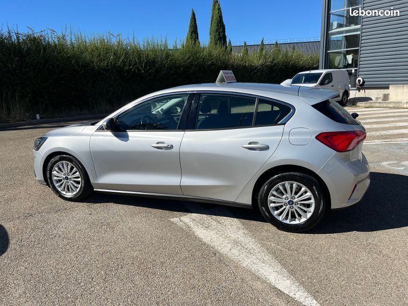 Ford FOCUS 1.5 ECOBLUE 120CH TITANIUM PREMIERE MAIN TVA RECUPERABLE (image 7)