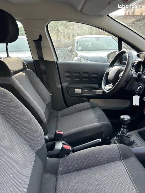 Citroen C3 GENERATION-III 1.5 BLUEHDI 100 FEEL BUSINESS START-STOP (image 7)
