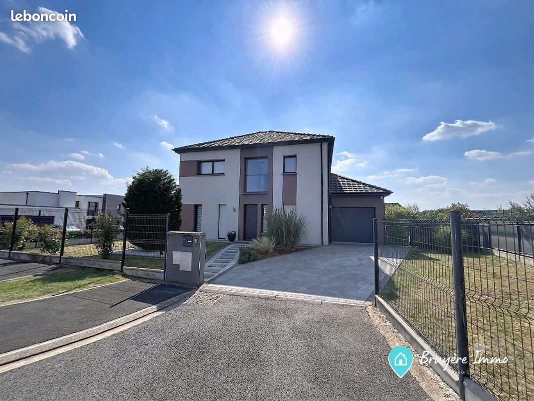 Maison 5 pièces 131 m² · à Monchaux-sur-Écaillon · 131 m² · 346 500 €