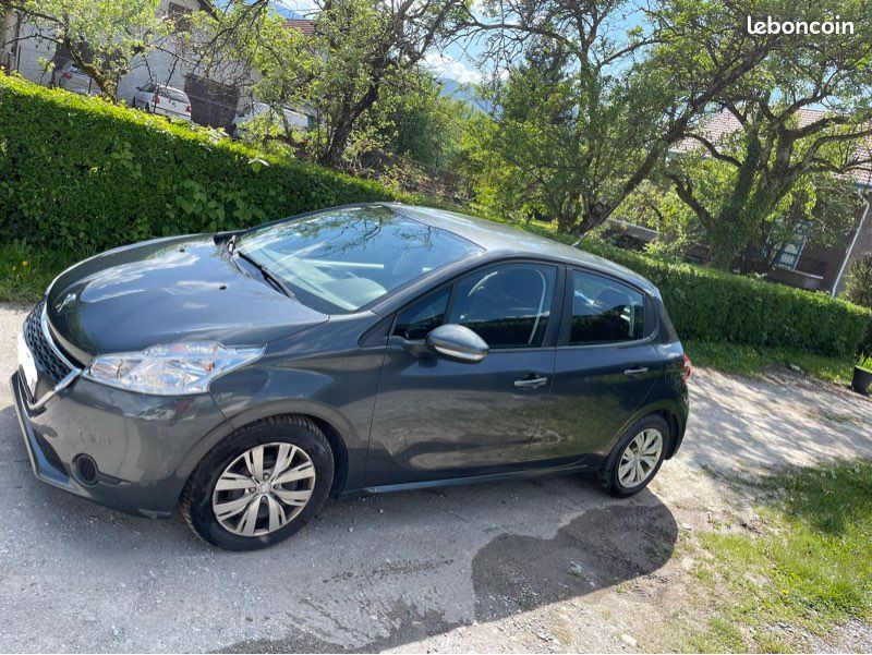 Peugeot 208 1,6 hdi (image 1)