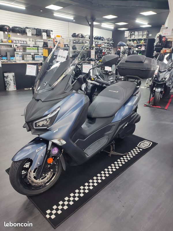 Scooter Sym Joymax Z 300 Abs 300cc Sym Joymax 300 Sym Joymax GTS