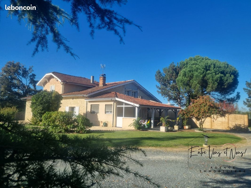 Maison 10 pièces 260 m² · à Bazas · 260 m² · 232 000 €