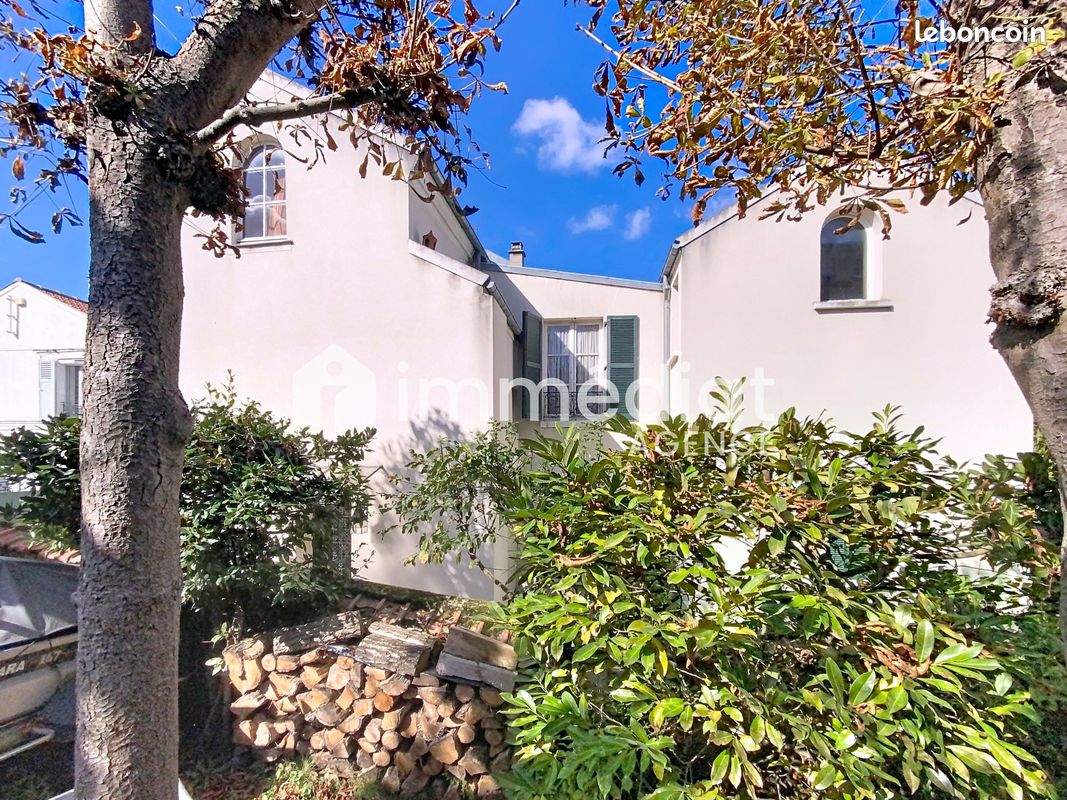 Maison 6 pièces 123 m² · à Rueil-Malmaison · 123 m² · 1 050 000 €