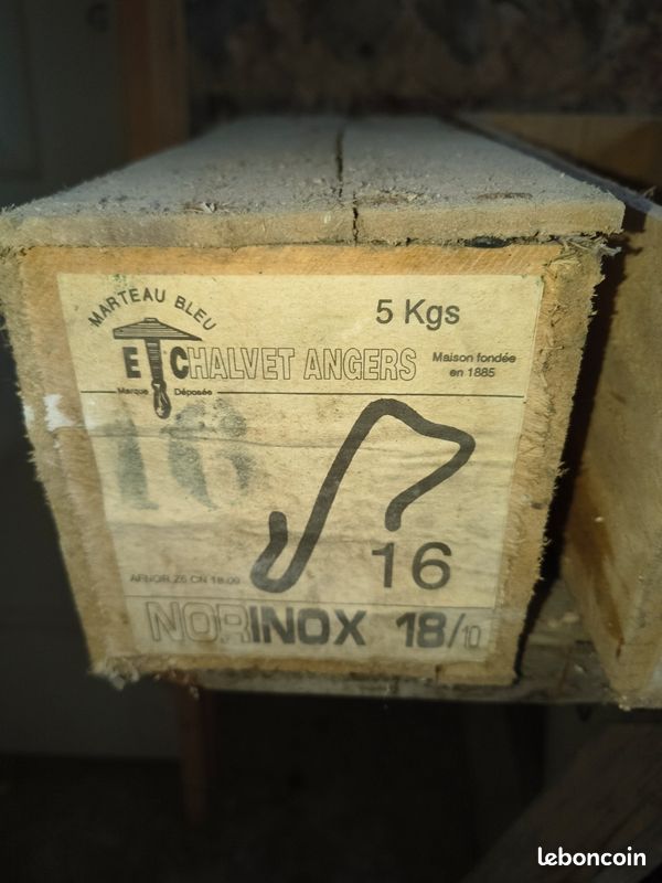 Lot crochet ardoise inox 18/10 boite de 5kgs (image 5)