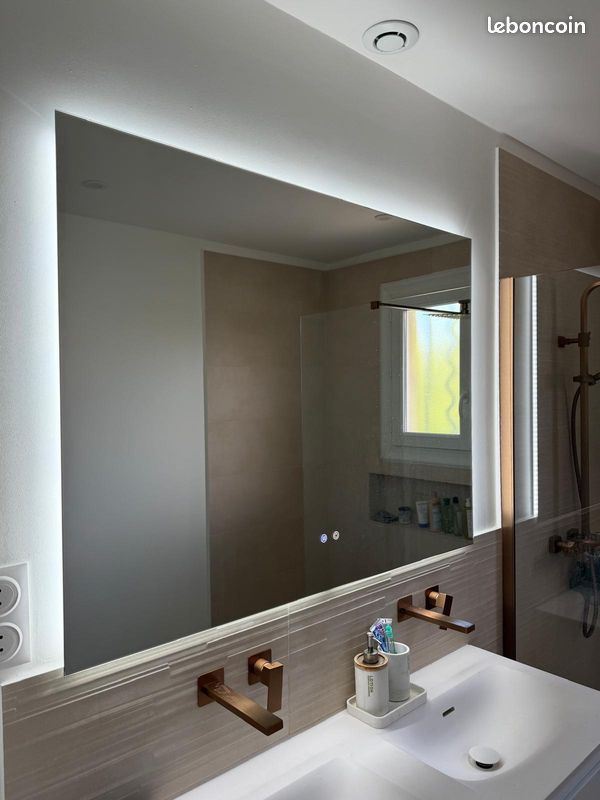 Miroir salle de bain - Riben Sklum (image 1)