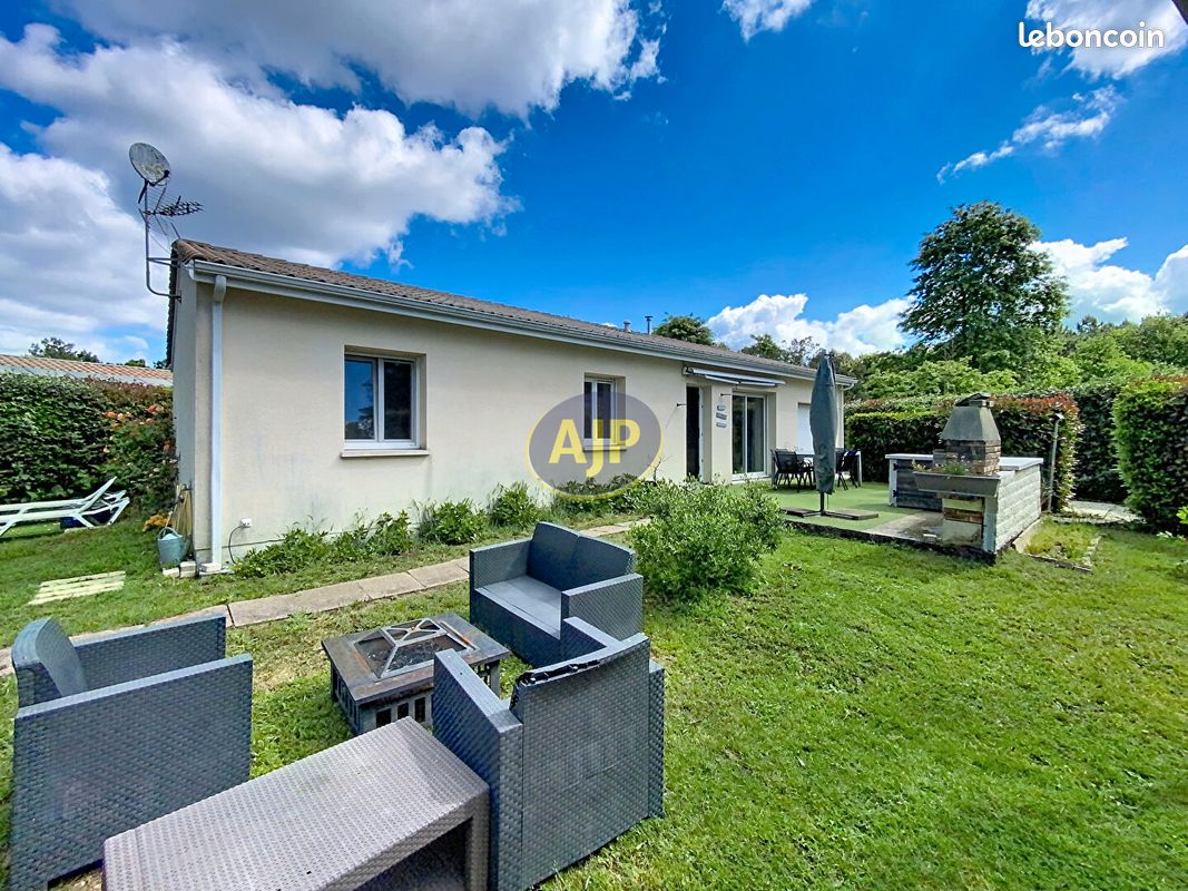 Maison 5 pièces 101 m² · à Hourtin · 101 m² · 304 000 €