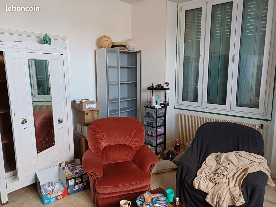 Appartement 5 pièces 99 m² · à Mazamet · 99 m² · 660 €