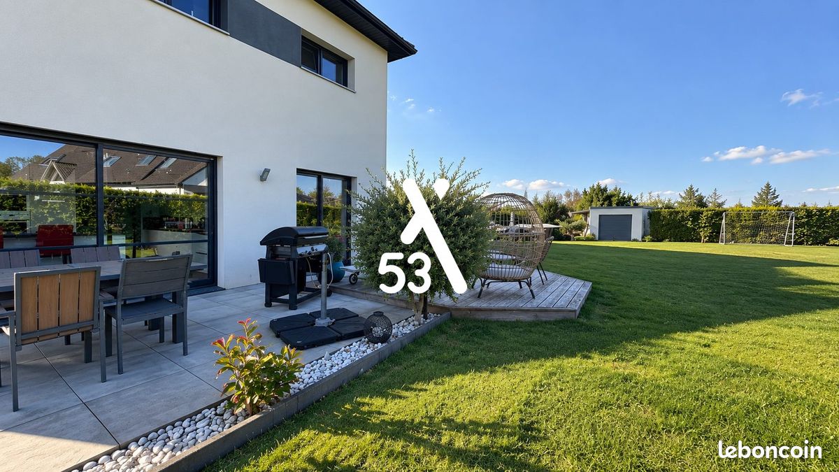 Maison 5 pièces 158 m² · à Bayenghem-lès-Éperlecques · 158 m² · 420 000 €