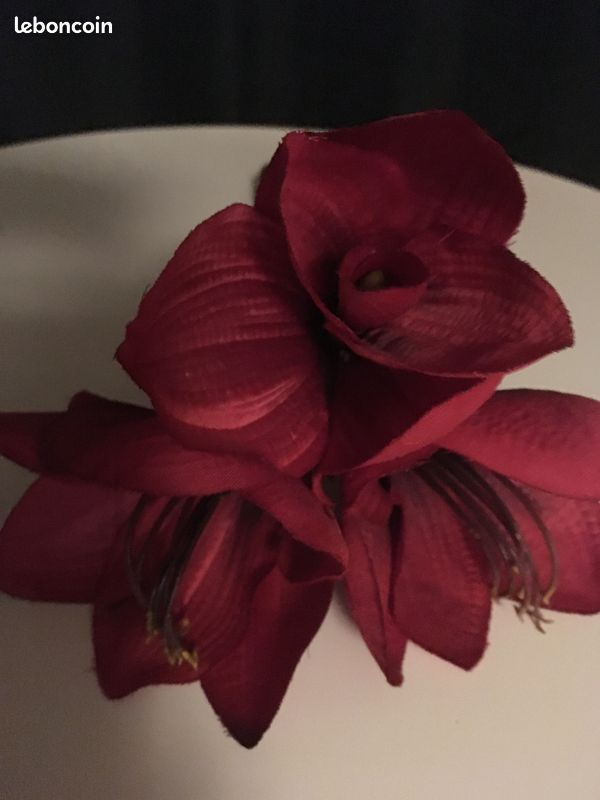 Bouquet d'amaryllis en tissus (image 3)