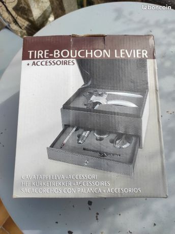 Tire-bouchon en plastique d'occasion - Annonces vaisselle leboncoin - page 8