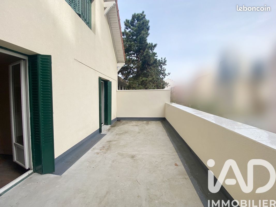 Maison 7 pièces 146 m² · à Colombes · 146 m² · 814 500 €