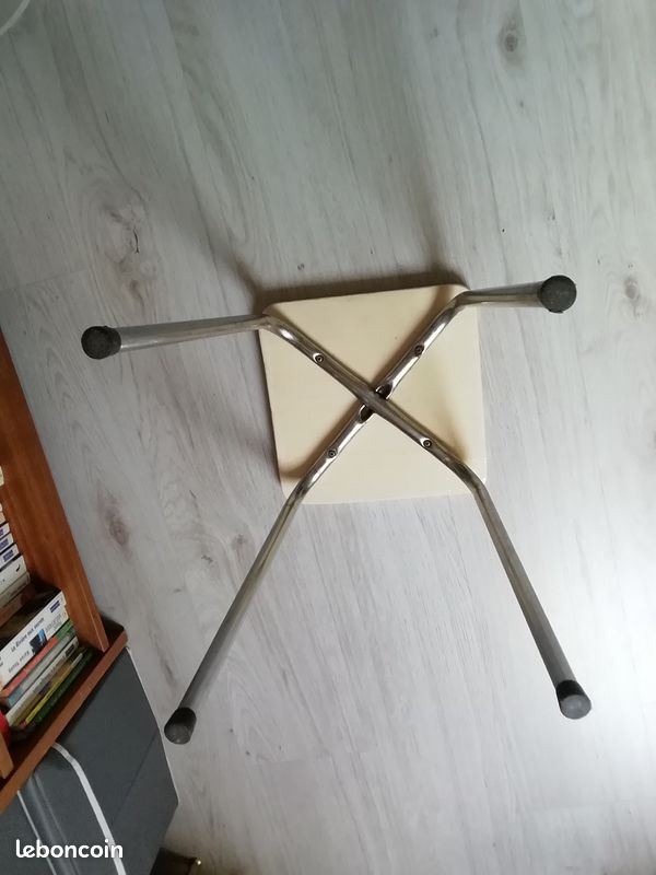Tabouret (image 1)