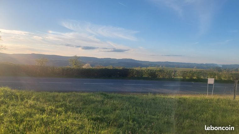 Vends terrain à bâtir proche Saint Eloy-les-Mines (63700)