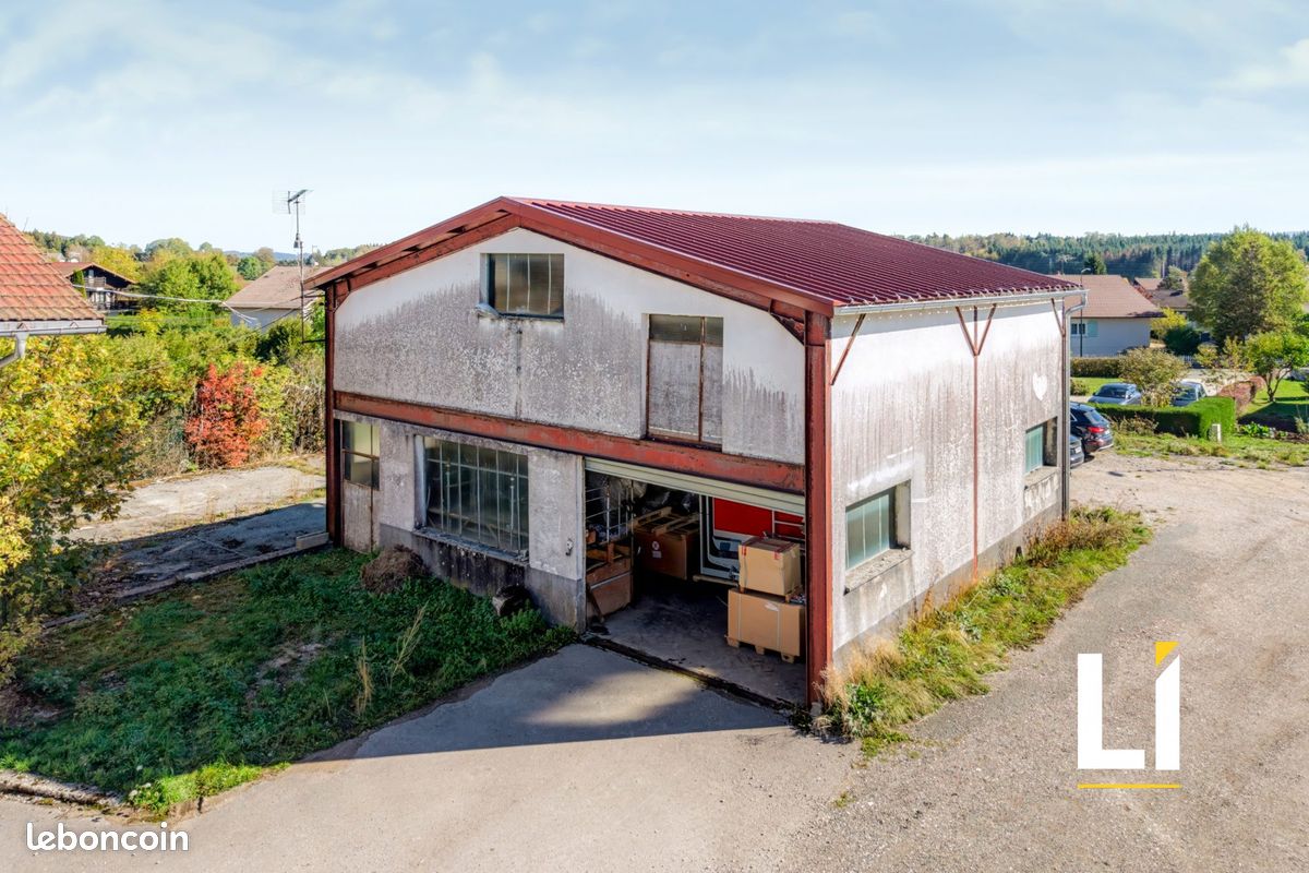 Immeuble 209 m² · à Frambouhans · 209 m² · 89 000 €