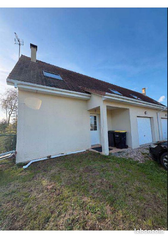 Maison 5 pièces 90 m² · à Brametot · 90 m² · 795 €/mois