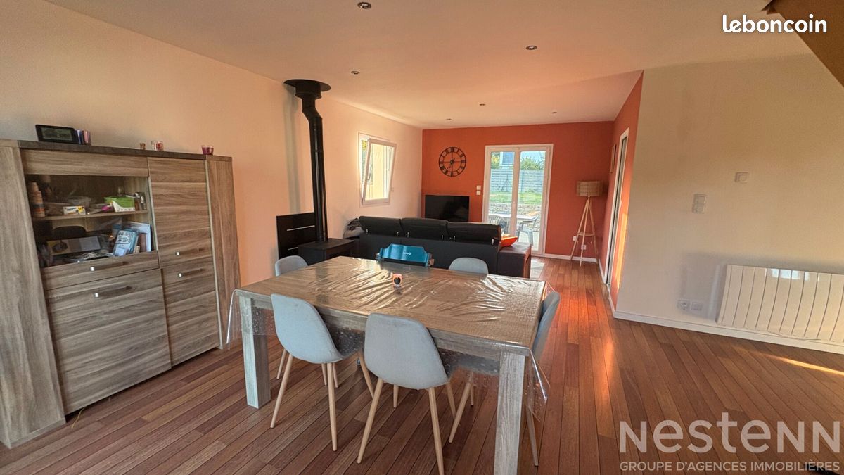 Maison 5 pièces 95 m² · à Pluvigner · 95 m² · 293 440 €
