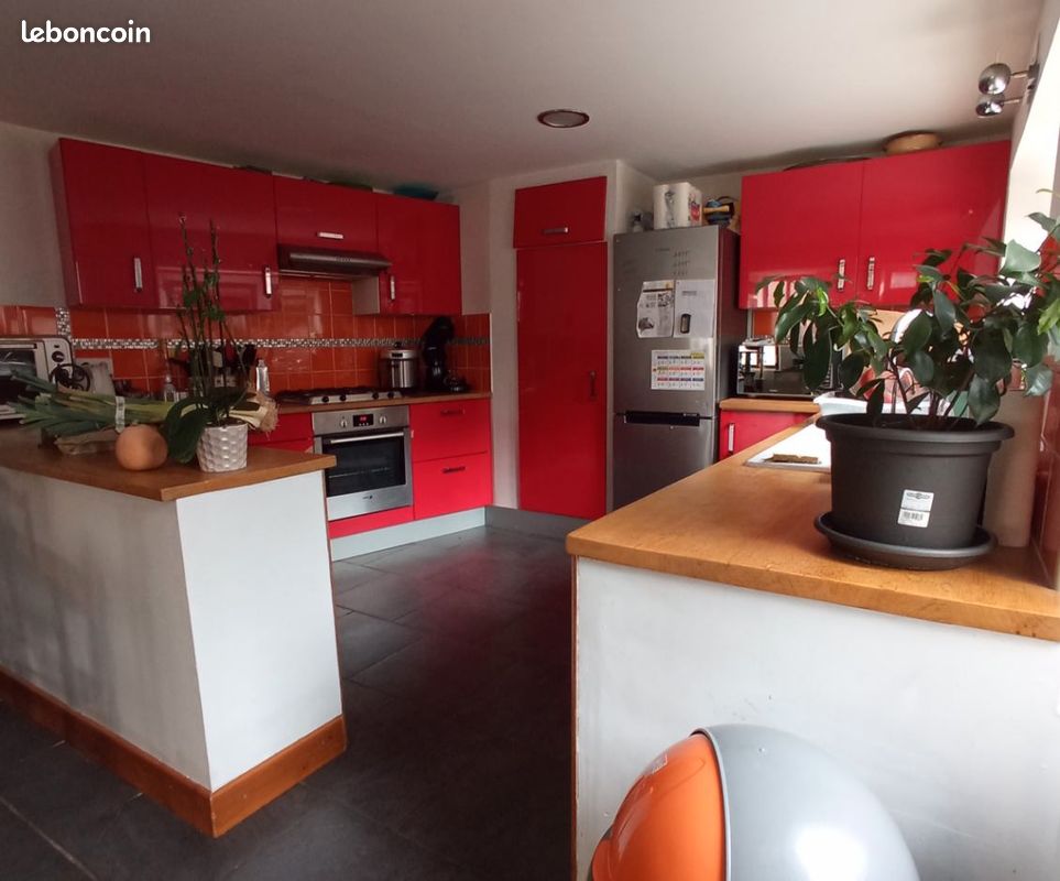 Maison 4 pièces 90 m² · à Issoudun · 90 m² · 650 €/mois