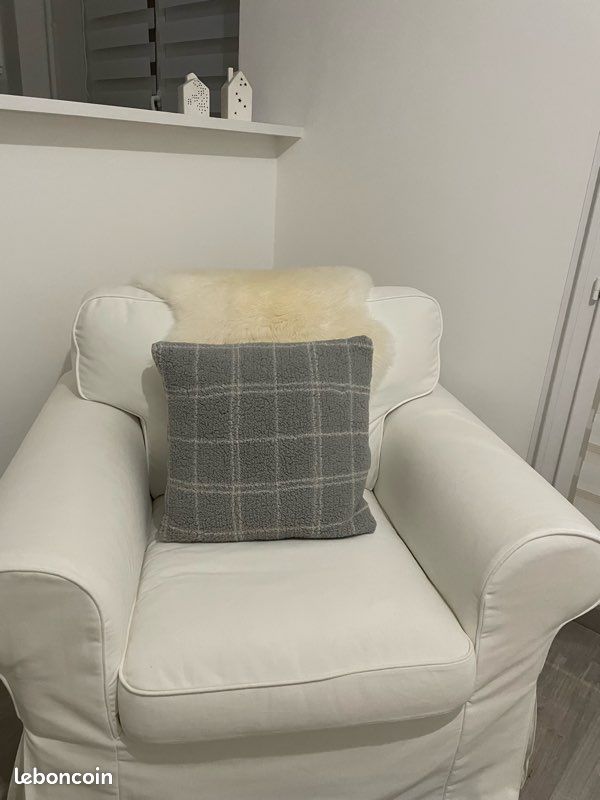 Housse de coussin gris polaire - NEUVE (image 2)