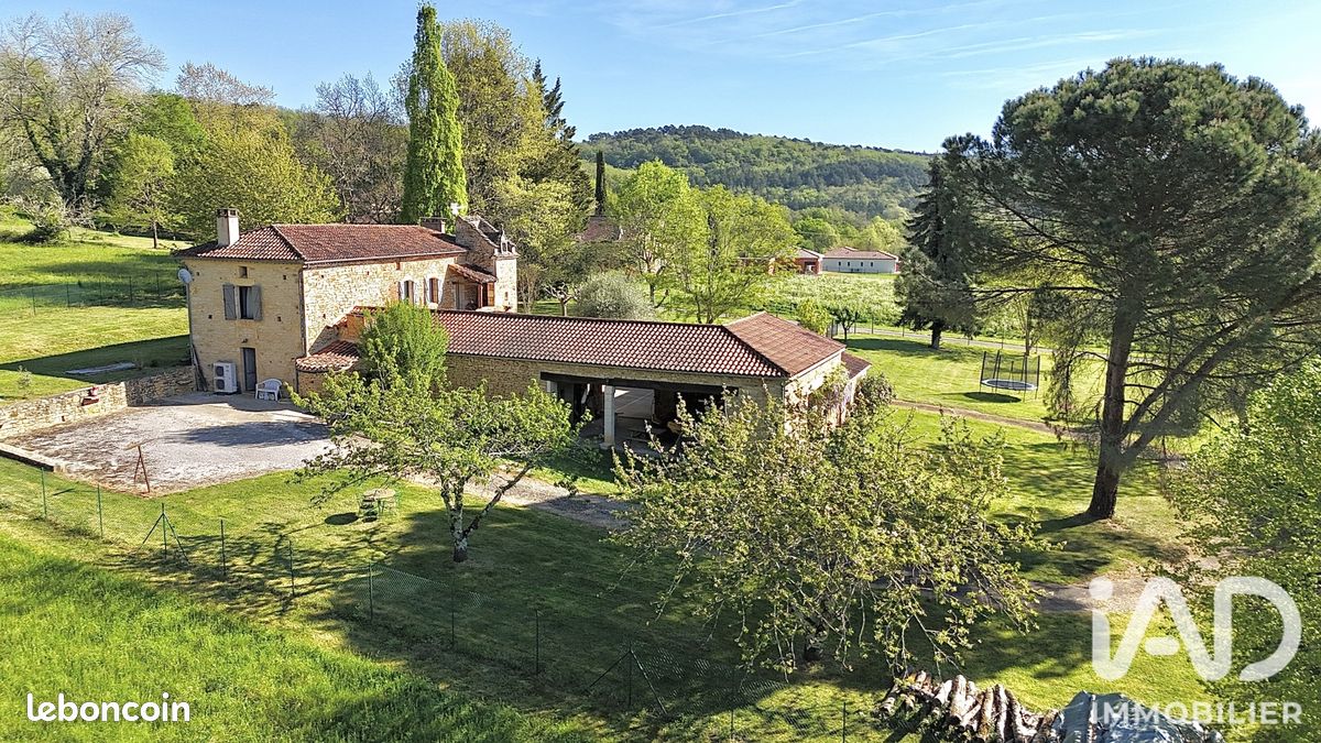 Maison 4 pièces 160 m² · à Duravel · 160 m² · 460 000 €