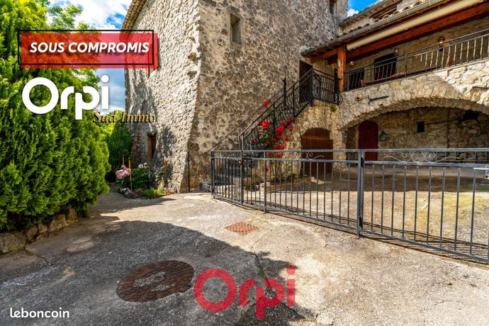 Propriété 4 pièces 109 m²