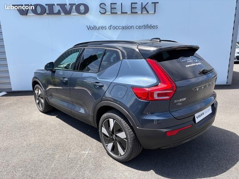 Volvo EX40 Single Extended Range 252ch Ultra (image 2)