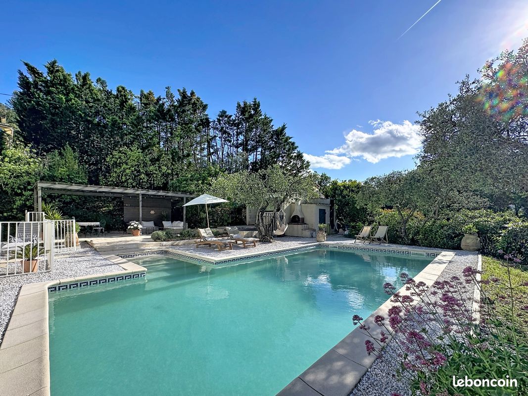 Maison 5 pièces 163 m² · à Brignoles · 163 m² · 475 000 €