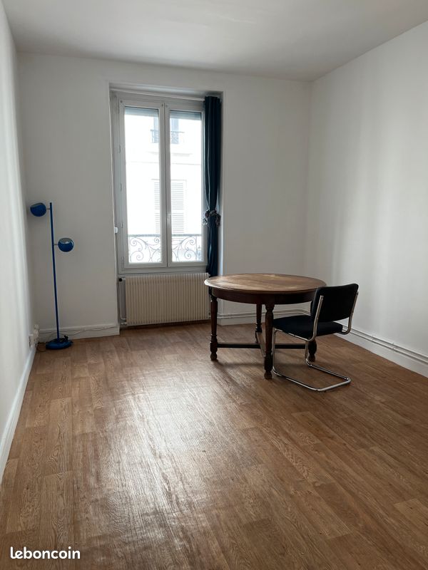 Appartement 2 pièces 43 m² · à Villejuif · 43 m² · 240 000 €