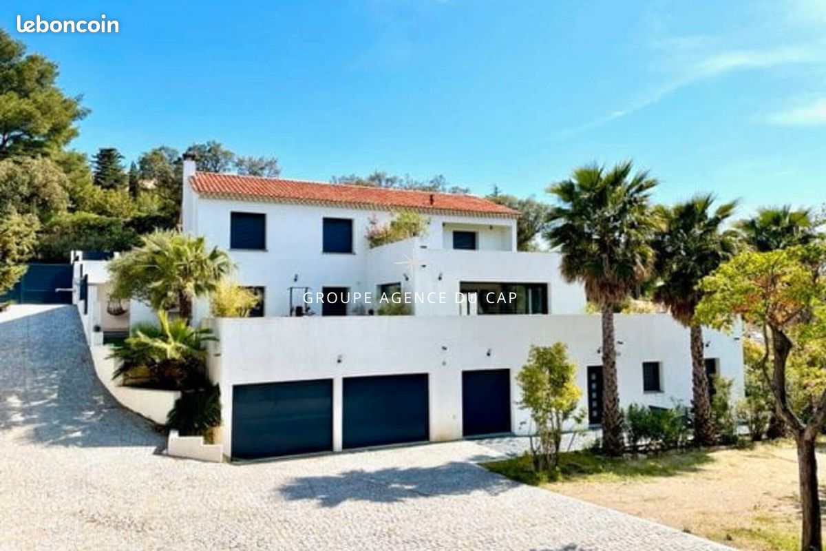 Maison 11 pièces 300 m² · à Sainte-Maxime · 300 m² · 1 720 000 €